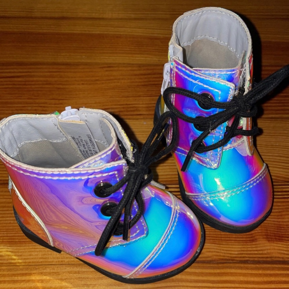 Wonder Nation holographic toddler boots size 3